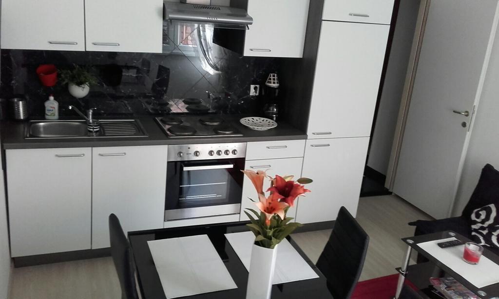 Apartments Paris Umag Cameră foto